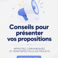 Femme présentant un pitch devant un groupe, avec des graphiques en arrière-plan.