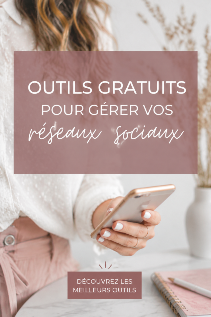 Tablette montrant des outils gratuits de gestion des réseaux sociaux pour entrepreneuses.
