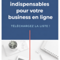Femmes discutant de SOPs pour leur entreprise en ligne dans un cadre chaleureux