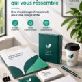 Une femme dynamique concevant l'identité visuelle de son entreprise avec des outils graphiques.